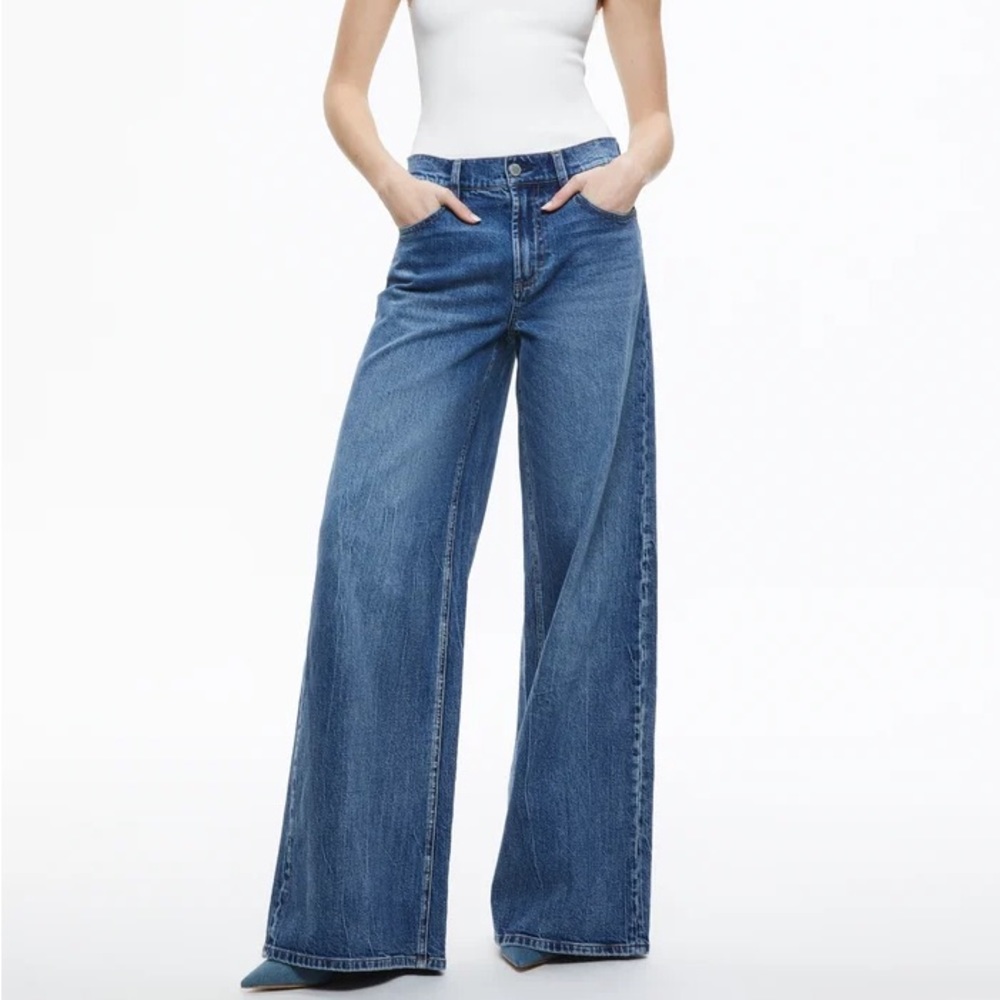 Alice + Olivia Trish Wide Leg Jeans